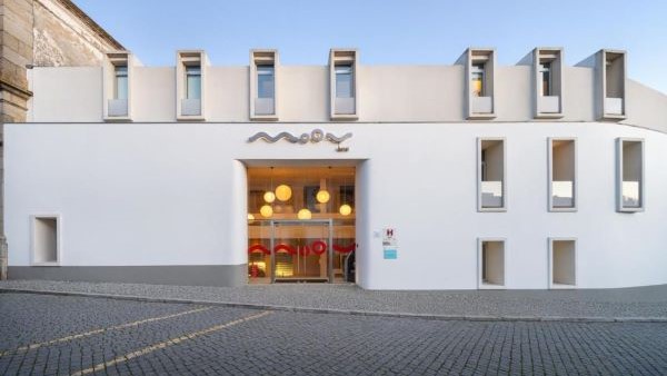 MOOV HOTEL EVORA ★★